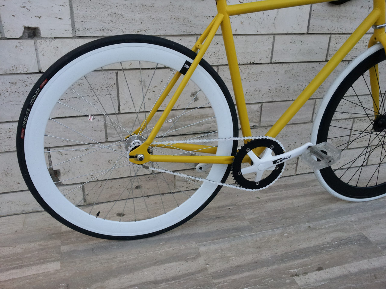 Due ruote di bicicletta immagini e fotografie stock ad alta risoluzione
